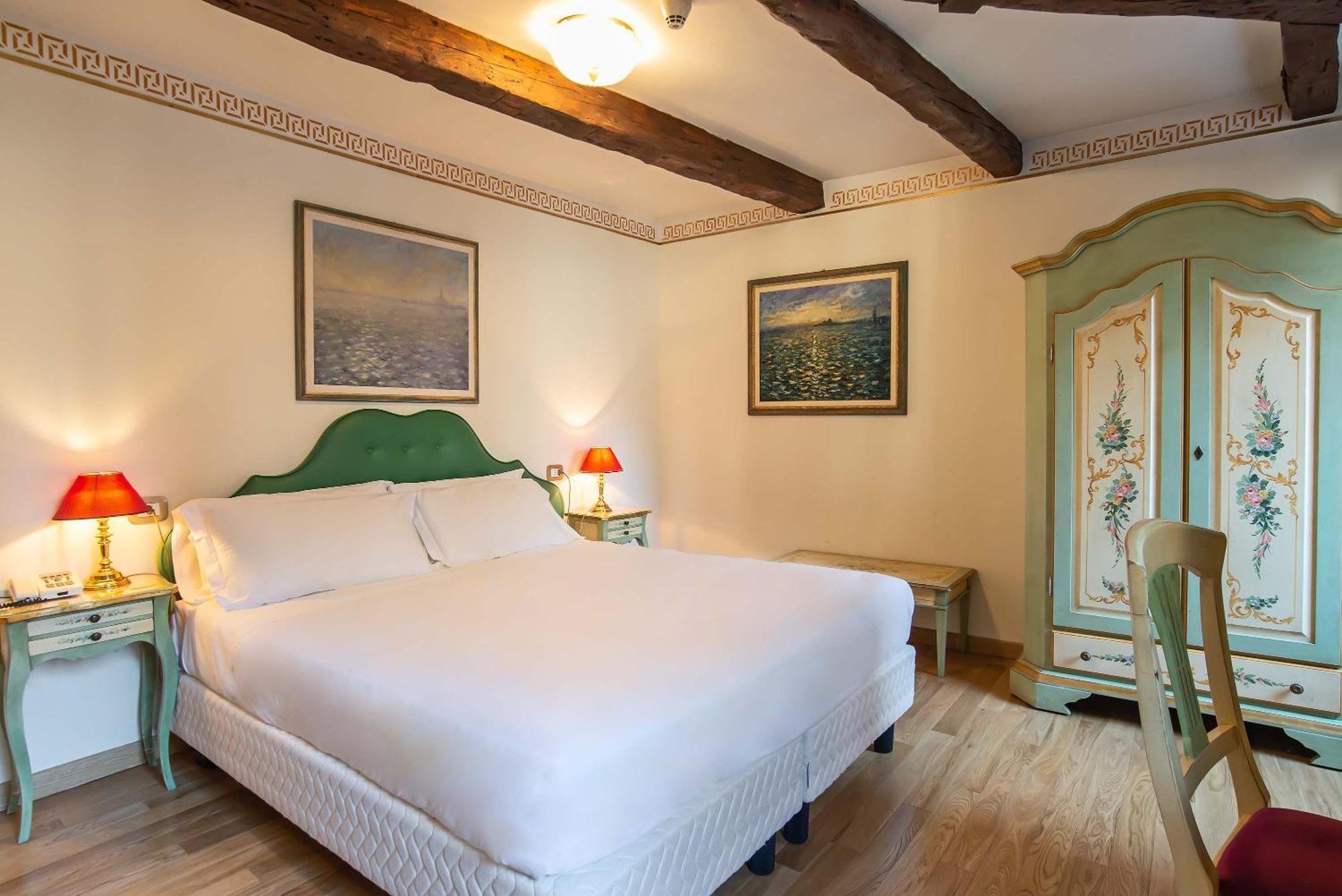 ונציה Hotel La Fenice Et Des Artistes מראה חיצוני תמונה