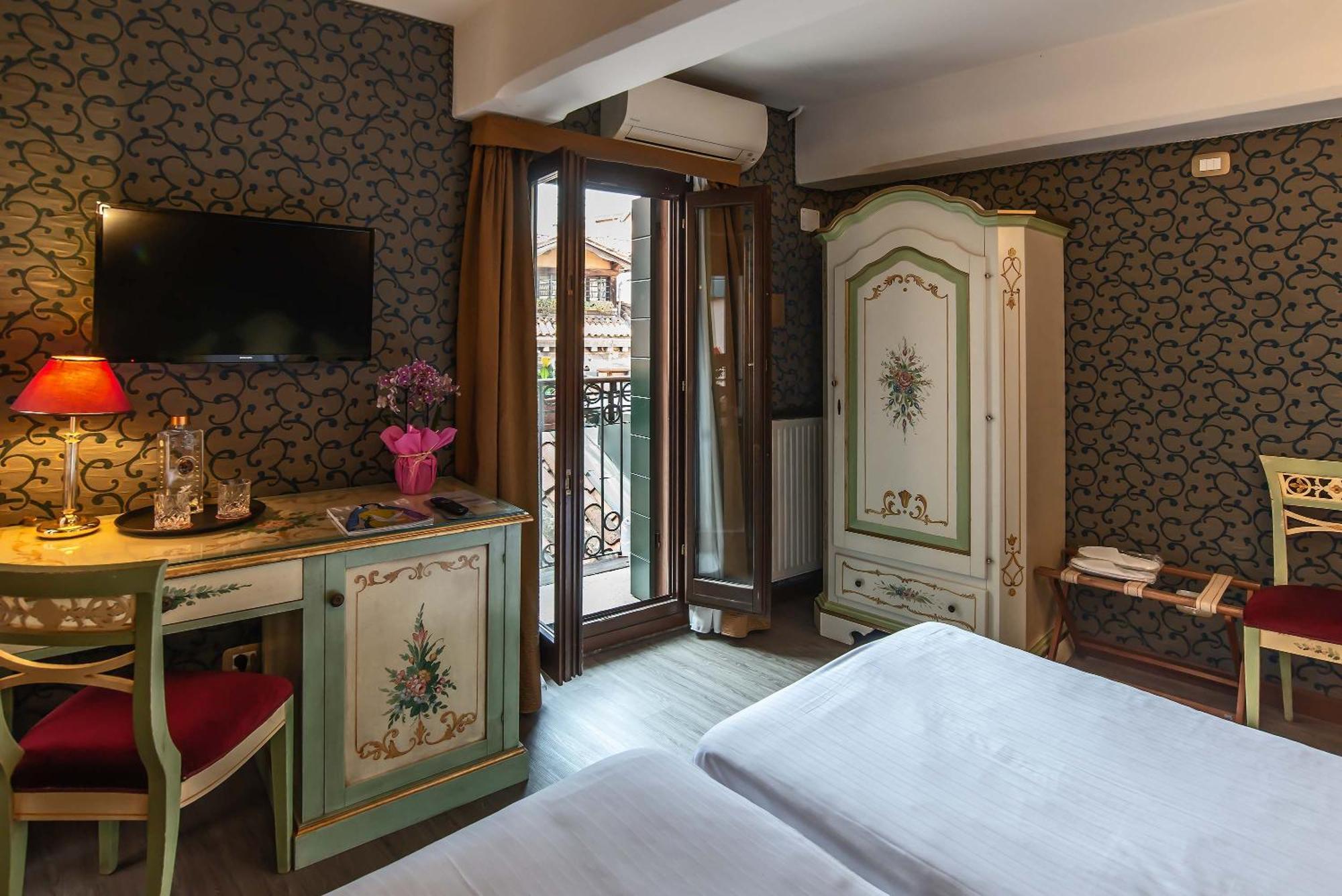 ונציה Hotel La Fenice Et Des Artistes מראה חיצוני תמונה