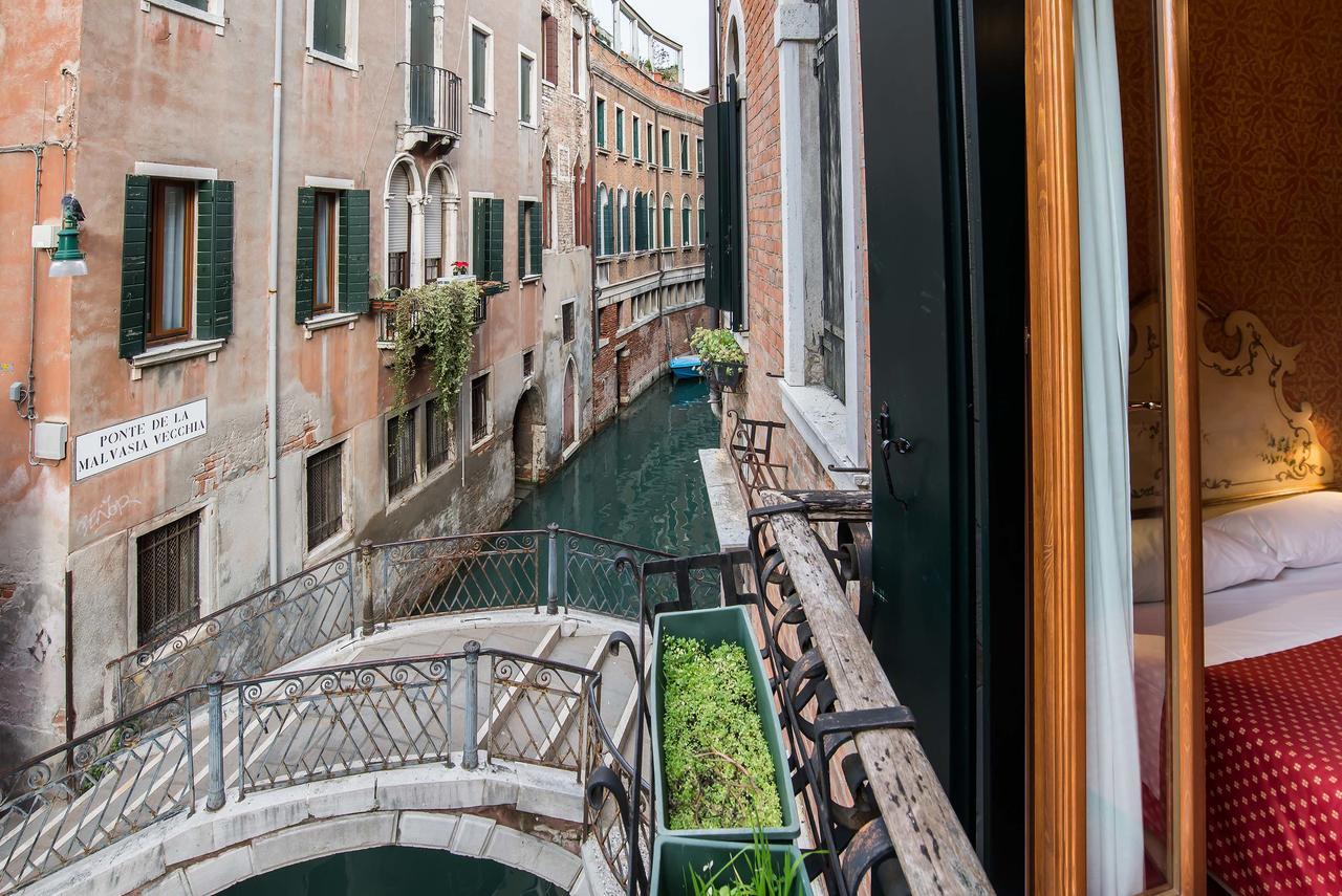 ונציה Hotel La Fenice Et Des Artistes מראה חיצוני תמונה